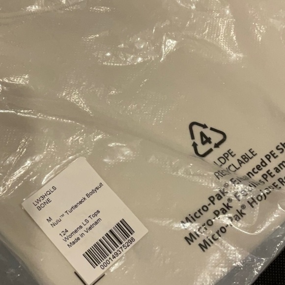 Lululemon Wundermost Ultra-Soft Nulu Turtleneck Bodysuit - Picture 5 of 5
